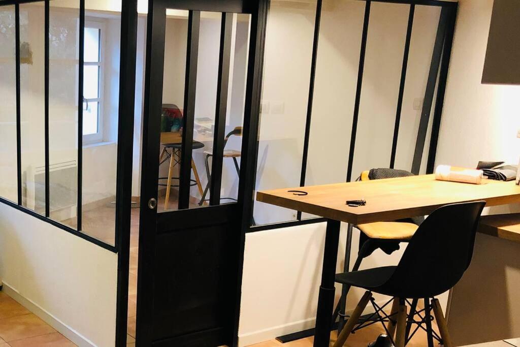 Studio Cosy Avec Deux Velos Coeur De Ville Hyères Екстериор снимка